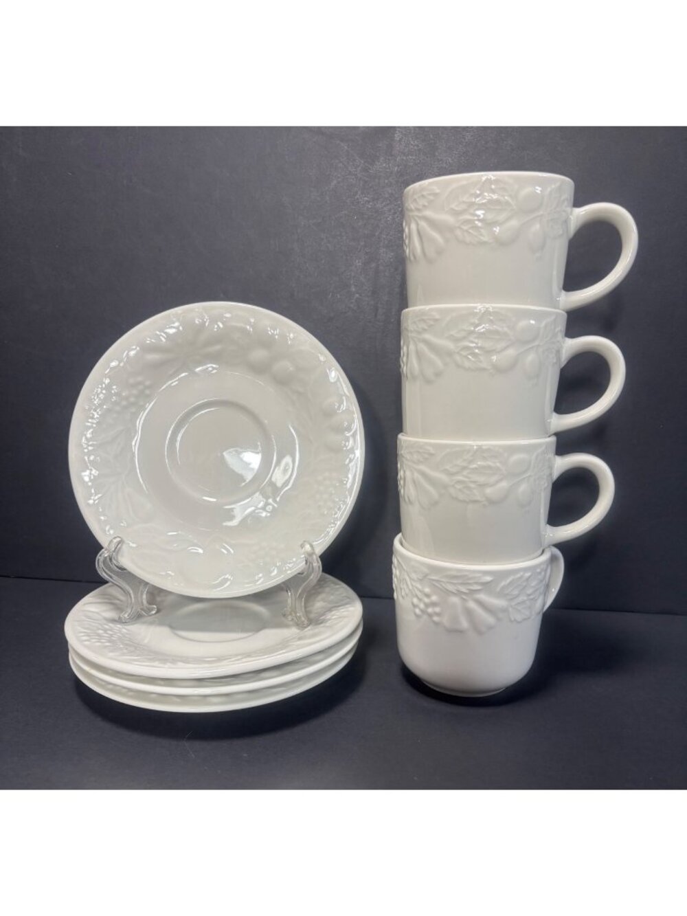 Gibson Housewares White Embossed Fruit Coffee Cup And Saucer Set 4 Vintage 90s